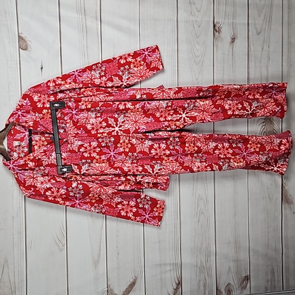 Pink K Snowflake Red Holiday Fleece PJ Pajama Set - Size Large - Picture 3 of 13